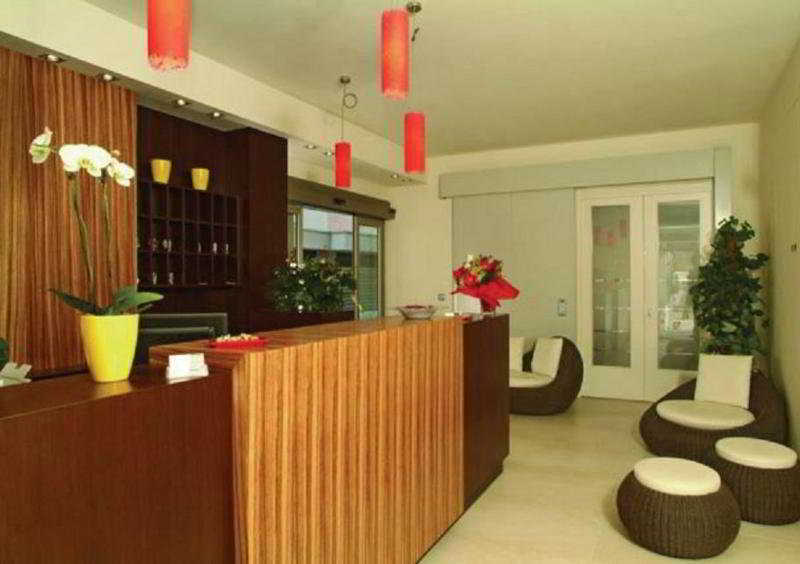 Hotel Pasha ลินญาโน ซับเบียโดโร ภายนอก รูปภาพ