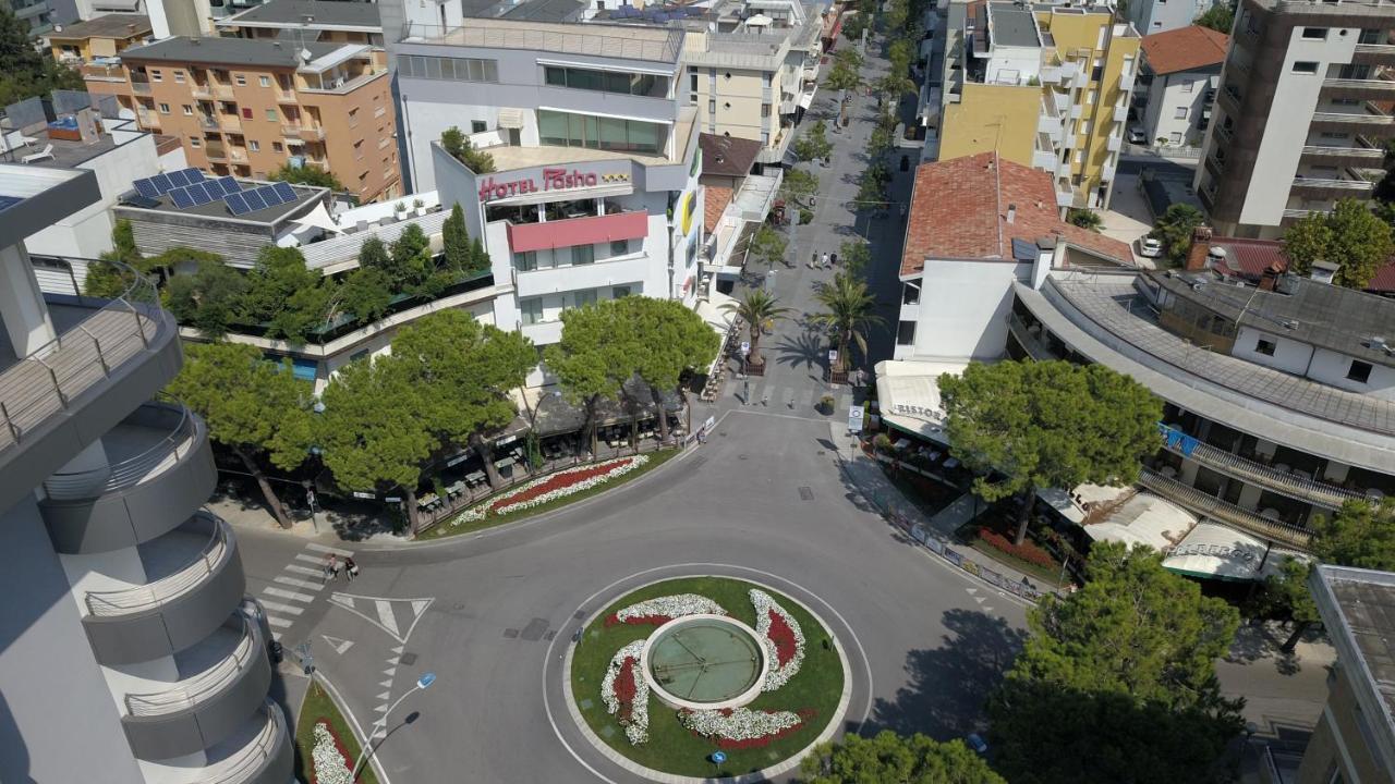 Hotel Pasha ลินญาโน ซับเบียโดโร ภายนอก รูปภาพ